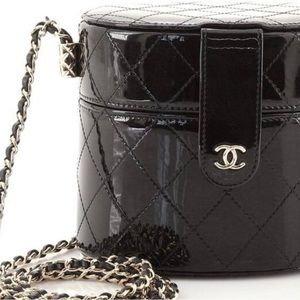 Chanel calfskin vanity case